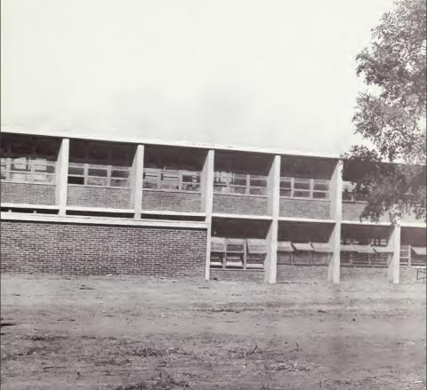 West Charlotte High School, partial view (1966)