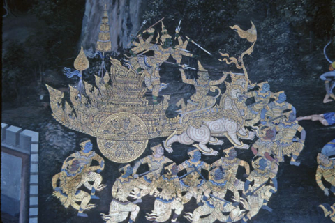 Ravana arrives on golden chariot to fight (Thai Ramayana mural)